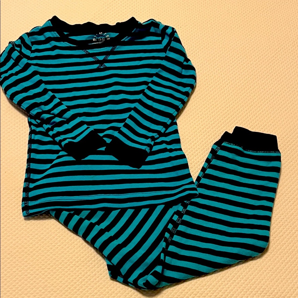Primary Organic Cotton Pajamas Set